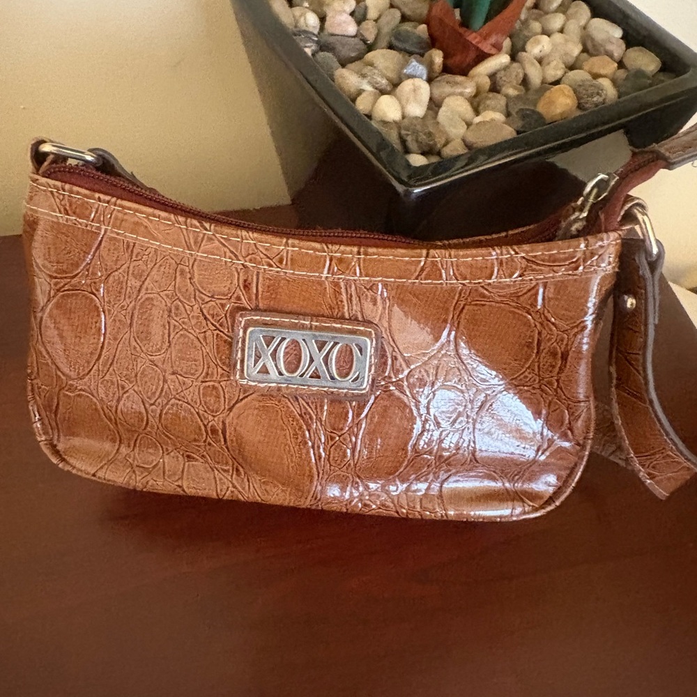 Xoxo Women Small Cognac Vegan Leather handbag